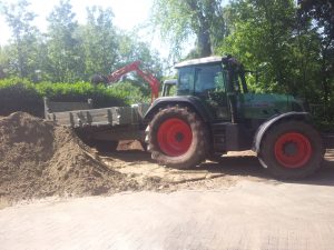 Afgraven tuin en zandafvoer